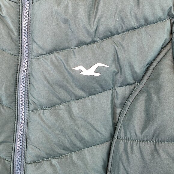Hollister Jacket Womens Medium Puffer Hooded Sherpa Lined Recycled Fill Warm - Picture 2 of 13